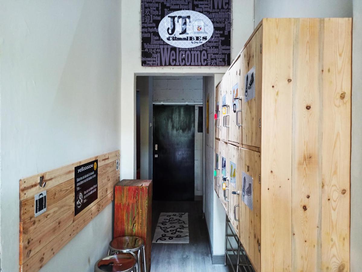 Jeng Tini Guest House Bogor Extérieur photo
