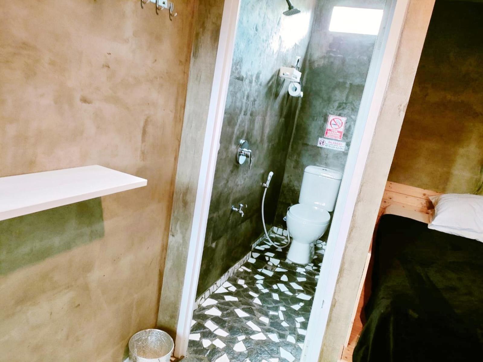 Jeng Tini Guest House Bogor Extérieur photo