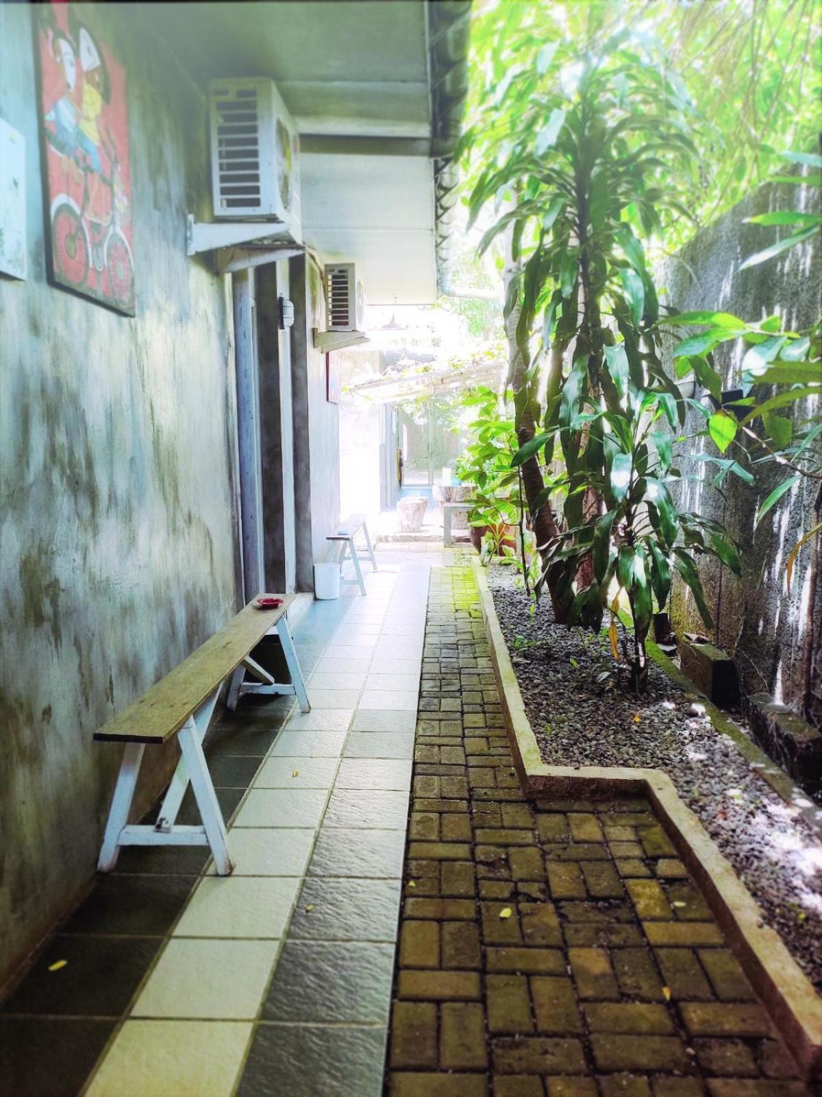 Jeng Tini Guest House Bogor Extérieur photo