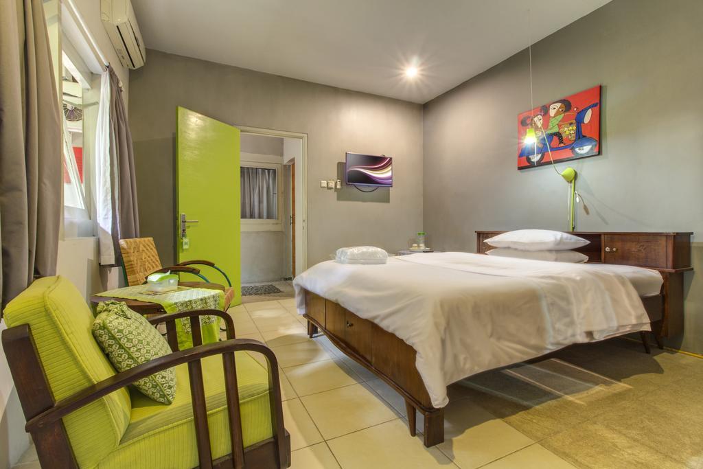 Jeng Tini Guest House Bogor Extérieur photo
