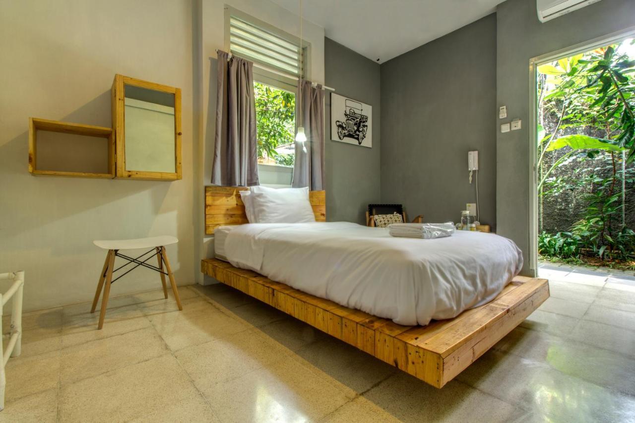 Jeng Tini Guest House Bogor Extérieur photo